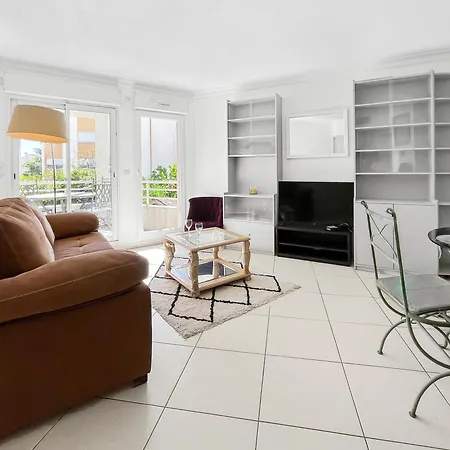 Agreable Detente Au Soleil A - Wifi - Parking Prive * 昂蒂布